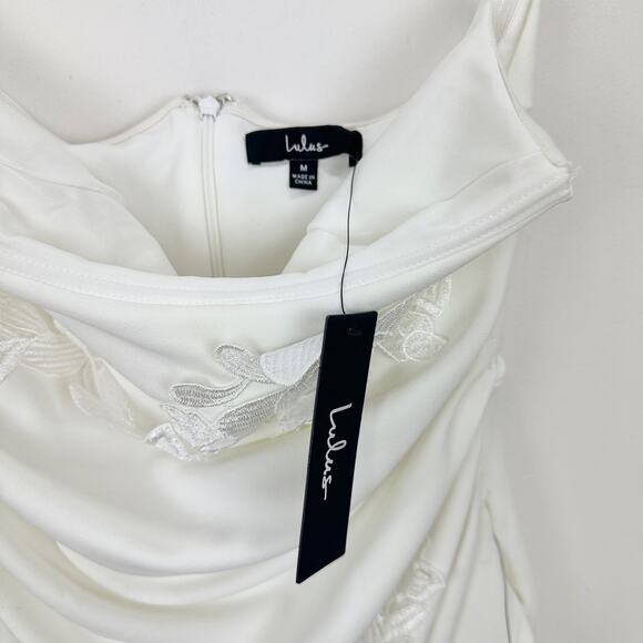 Lulus Divine Sensation White 3D Embroidered Strapless Mini Dress Medium NWT - Picture 7 of 12